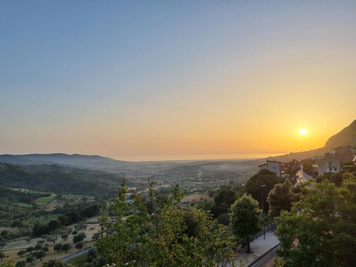 Vila La Dimora Del Duca Luxury Giungano Exteriér fotografie